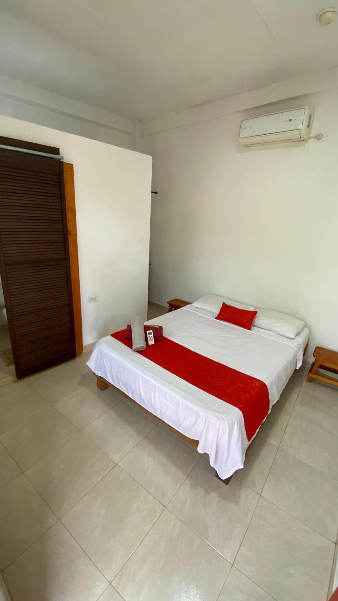 Sierraventura Hostel Taganga Eksteriør bilde